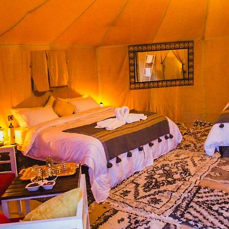 Sahara Deluxe Camp Hotel เมอร์ซูกา ภายนอก รูปภาพ